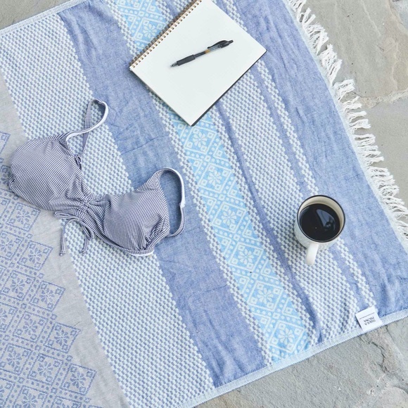 Blue Turkish Towel Wrap Picnic Blanket Beach Towel Boho Aquarius NWT - Picture 2 of 4